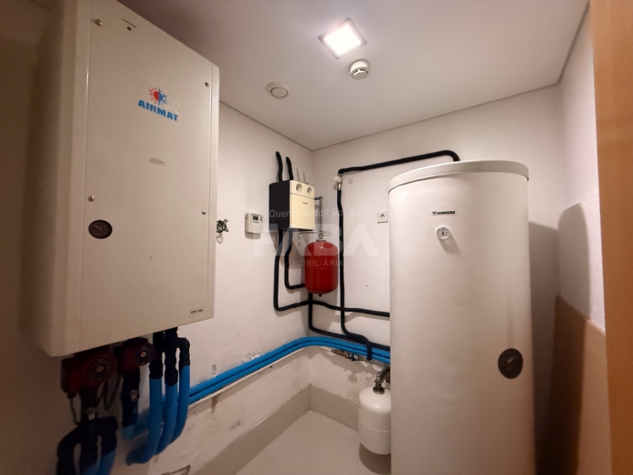 Imagem de Moradia T4