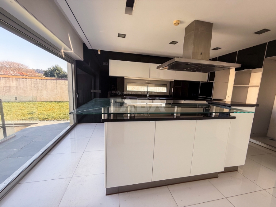 Imagem de Moradia T4